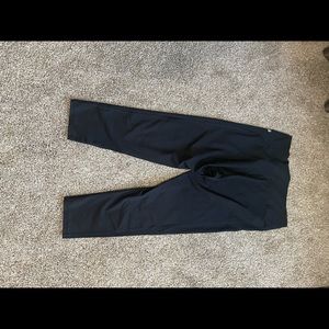 XL Fabletics black leggings